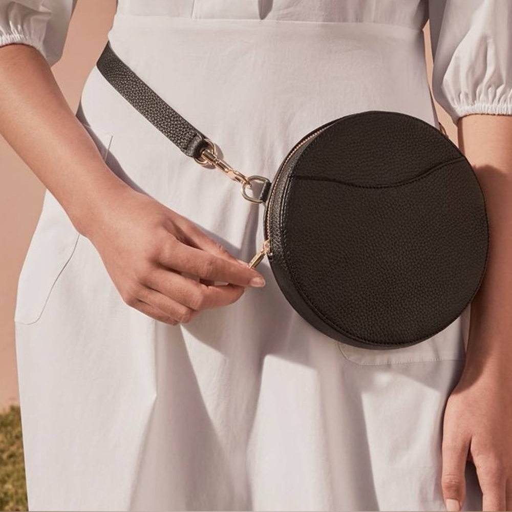 Cuyana Black Leather Belt Bag